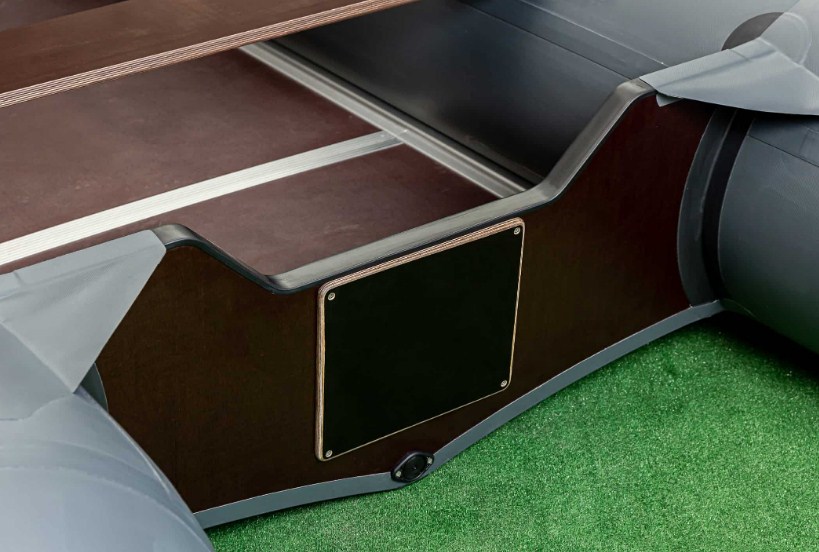 RiverBoats RB 470 Киль